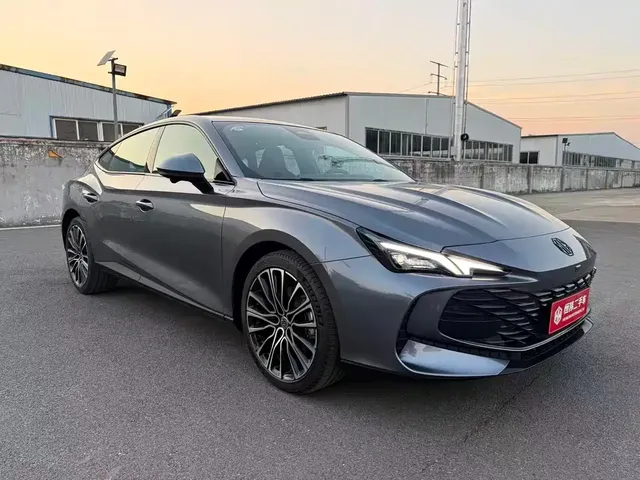 2026 MG MG7 1.5T 300 DCT Elegant