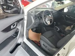 2021 Nissan X-Trail 2.0L CVT 2WD XL Premium Commemorative, белый — фото 16