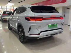2025 BYD Song PLUS DM-i PHEV Smart Driving 112km Premium, белый — фото 14