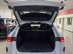 2025 BYD Song PLUS DM-i PHEV Smart Driving 112km Premium, белый — фото 17