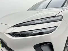 2025 BYD Sealion 06 DM-i PHEV 205 Pro — фото 18