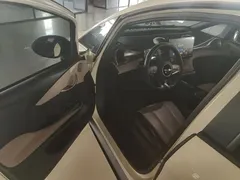 2023 BYD Dolphin 420km Fashion, белый — фото 16