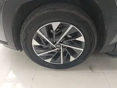 2021 Hyundai Tucson L 1.5T DCT GLX Elite — фото 23