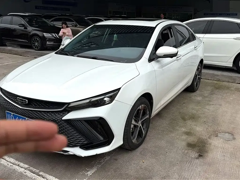 2022 Geely Emgrand 4th Gen 1.5L CVT Flagship