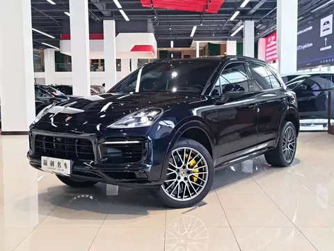 2023 Porsche Cayenne S 2.9T Platinum