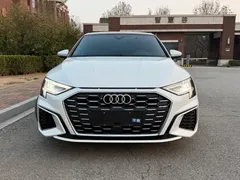 2023 Audi A3 Sportback 35 TFSI Fashion Sport, белый — фото 2