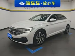 2023 Volkswagen Sagitar 300TSI DSG, белый — фото 1