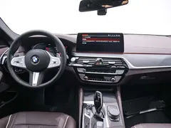 2023 BMW 5 Series 530Li Leading M Sport Package, чёрный — фото 7