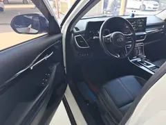 2020 Kia Seltos 1.5L CVT Trend, белый — фото 15
