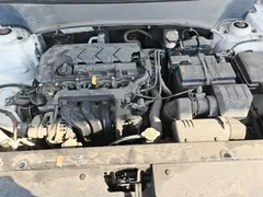 2020 Kia Seltos 1.5L CVT Trend, белый — фото 20