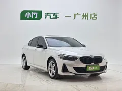 2022 BMW 1 Series 120i M Sport, белый — фото 2