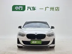2022 BMW 1 Series 120i M Sport, белый — фото 5