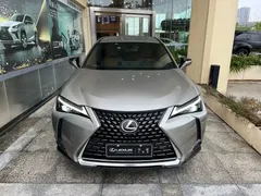 2022 Lexus UX 260h — фото 2