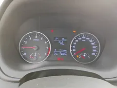 2020 Hyundai Elantra 1.6L AT GL, белый — фото 12