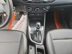 2020 Hyundai Elantra 1.6L AT GL, белый — фото 14
