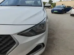 2020 Hyundai Elantra 1.6L AT GL, белый — фото 24
