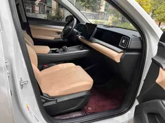 2025 BYD Song Pro 2nd Gen DM-i PHEV 75km, белый — фото 20