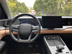 2025 BYD Song Pro 2nd Gen DM-i PHEV 75km, белый — фото 24