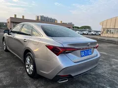 2022 Toyota Avalon 2.0L — фото 3