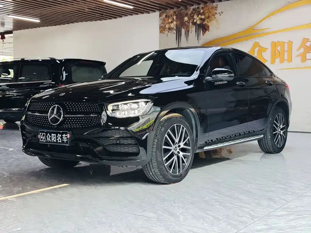 2022 Mercedes-Benz GLC Coupe 300 4MATIC Coupe SUV