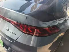 2024 BYD Qin PLUS Honor DM-i PHEV 55km Leading, синий — фото 8