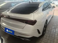 2020 Kia K5 270T CVVD Luxury, белый — фото 3