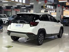 2022 Toyota Yaris L Zhixuan X 1.5L CVT Luxury Plus, белый — фото 8