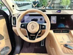 2025 Aito M8 EREV Ultra 53.4kWh 5-seat 192-line LiDAR, чёрный — фото 11