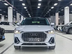 2022 Audi Q3 Sportback 35 TFSI, белый — фото 2