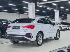 2022 Audi Q3 Sportback 35 TFSI, белый — фото 26