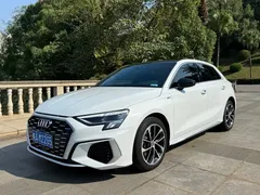 2021 Audi A3 Sportback 35 TFSI, белый — фото 1
