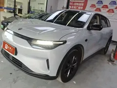 2023 Leapmotor C11 EV 500 Comfort — фото 1