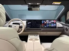 2025 Li Auto i6 4WD Standard, белый — фото 7