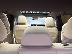 2025 Li Auto i6 4WD Standard, белый — фото 14