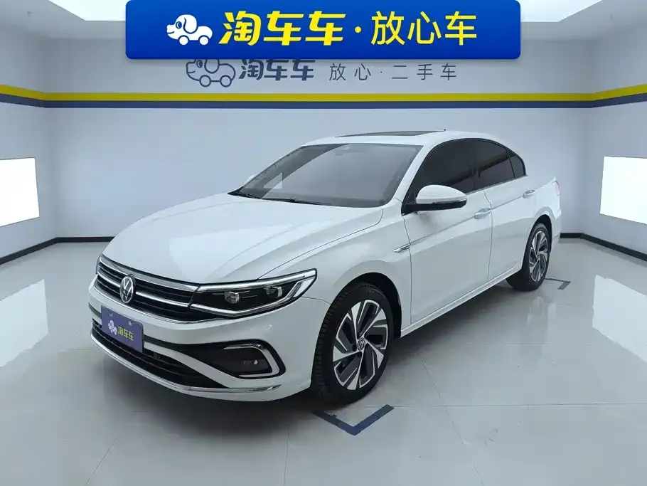 2023 Volkswagen Bora 300TSI DSG