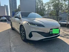 2025 BYD Seal 06 DM-i PHEV 120KM Smart Driving Premium, белый — фото 3