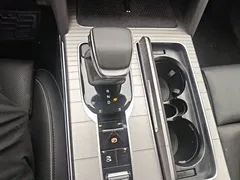 2024 Hongqi HS7 2.0T PHEV 4WD 6 — фото 10