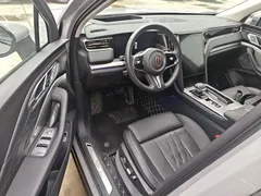 2024 Hongqi HS7 2.0T PHEV 4WD 6 — фото 12