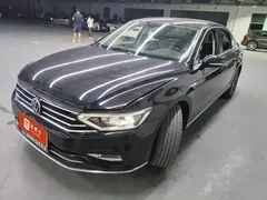 2020 Volkswagen Magotan 330TSI DSG Luxury, чёрный — фото 1