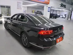 2020 Volkswagen Magotan 330TSI DSG Luxury, чёрный — фото 8