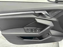2022 Audi A3 Sportback 35 TFSI, белый — фото 10