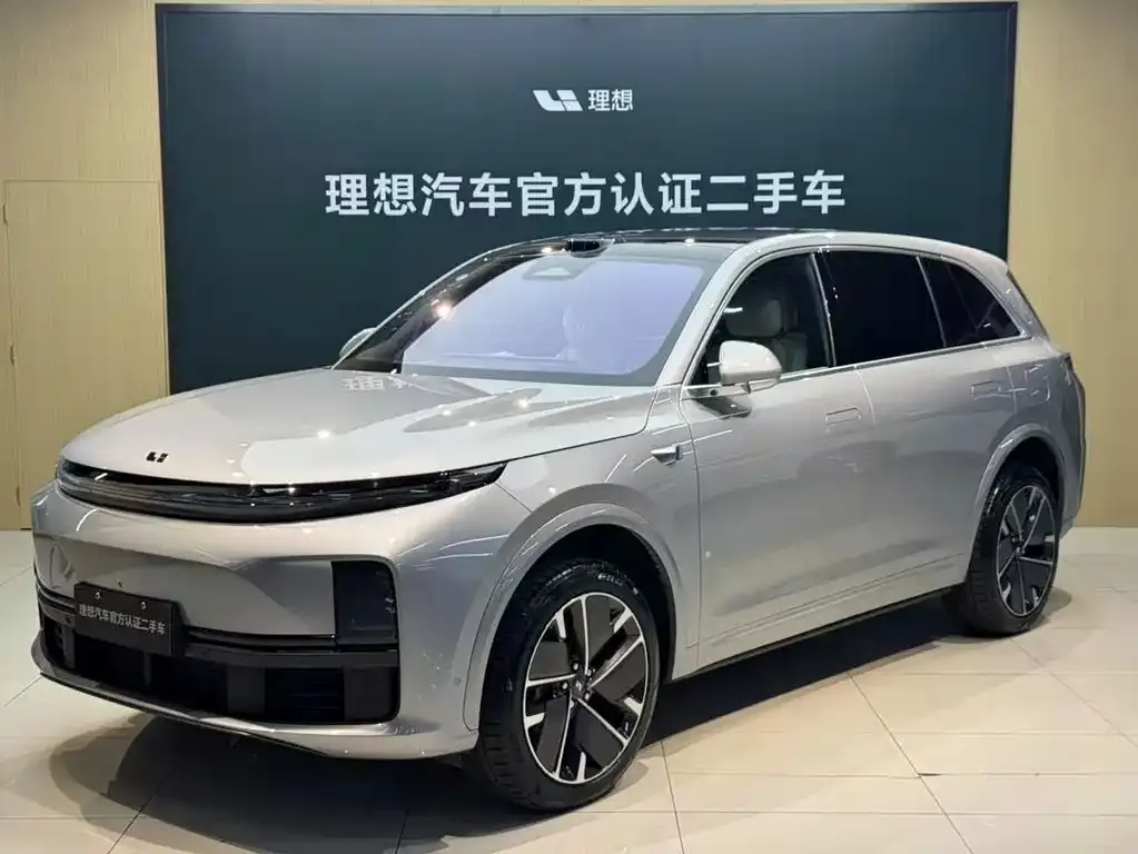 2025 Li Auto L7