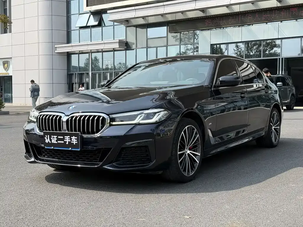 2023 BMW 5 Series 530Li Leading M Sport Package