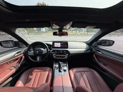 2023 BMW 5 Series 530Li Leading M Sport Package, чёрный — фото 11
