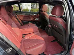 2023 BMW 5 Series 530Li Leading M Sport Package, чёрный — фото 12