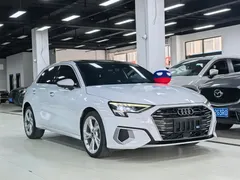 2022 Audi A3 Sportback 35 TFSI Fashion Sport, белый — фото 3