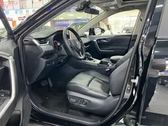 2020 Toyota Wildlander 2.0L CVT 2WD Luxury, чёрный — фото 5