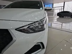 2020 Hyundai Elantra 1.6L AT GL, белый — фото 5