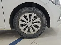 2020 Hyundai Elantra 1.6L AT GL, белый — фото 6