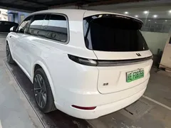 2025 Li Auto L9 Smart Refresh, белый — фото 6